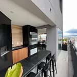 Almada Studios 26 - Republica
